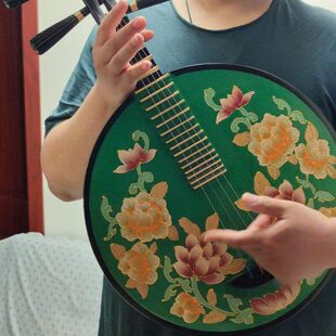 彩绘月琴复古初学入门乐器创意装饰空间做摆件饰品挂件摄影做道具