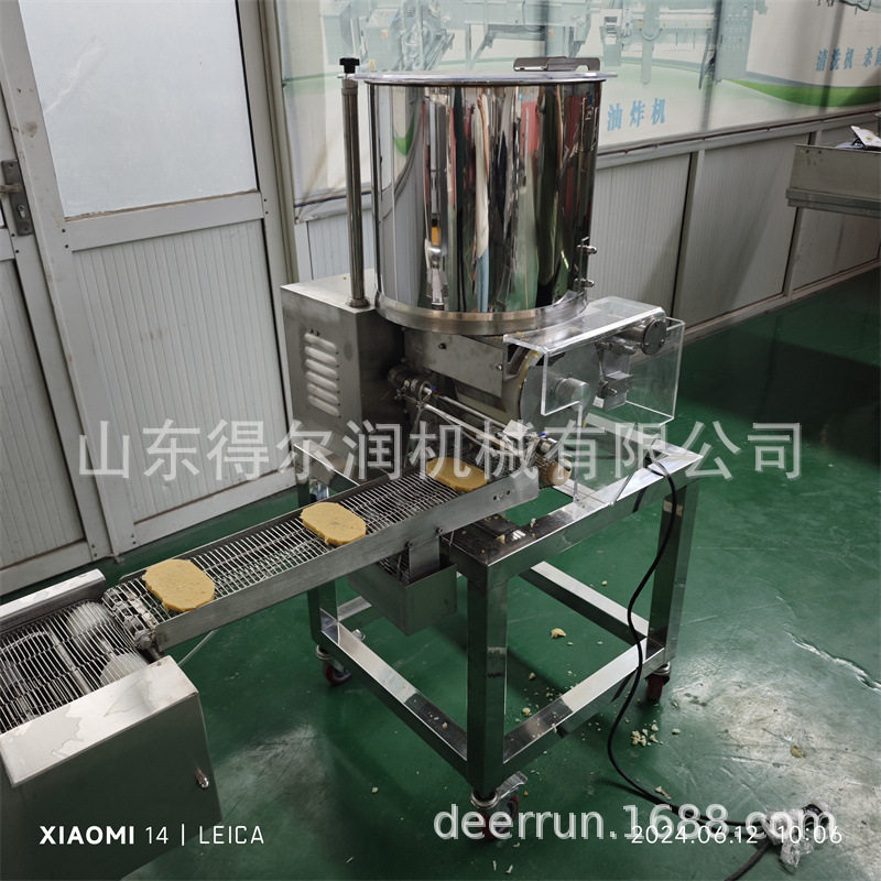 小型土豆饼生产线 薯饼、牛肉饼成型机 上浆裹糠设备 多种形状选