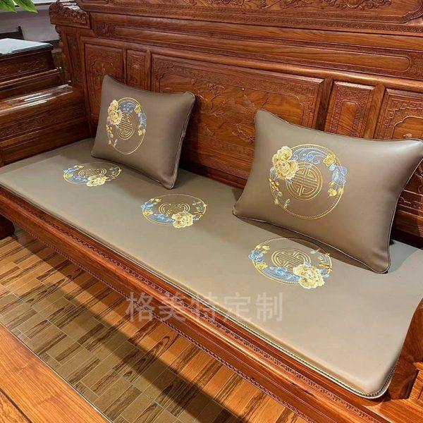 定制新中式红木沙发皮坐垫四季通用防滑防水刺绣实木家具椅垫定制
