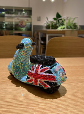 粘钻DIY手工英伦风树脂手绘复古 存钱罐摆件创意家居摆饰