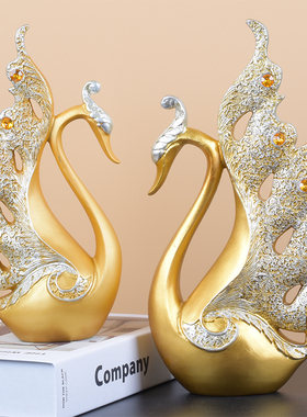 欧式现代轻奢电视柜天鹅装饰品客厅桌面玄关结婚送礼