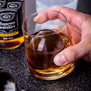 制冰机硅胶新款波点大方冰模具酒吧威士忌大冰球无气泡制冰盒