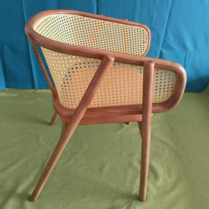 实木椅子北欧简约轻奢餐椅家用酒店办公休闲软包餐厅靠背凳子批发