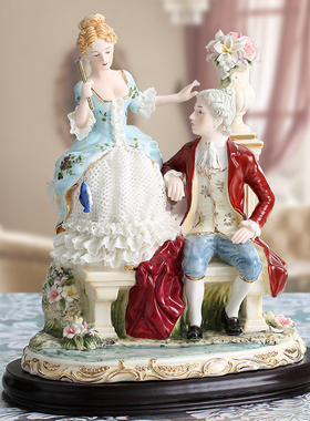欧式英伦情侣摆件人物瓷偶陶瓷工艺品精品别墅客厅装饰品厂家直销