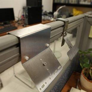 一体式挂屏风电话机挂架办公室创意固话悬空托架隔断工位话机支架