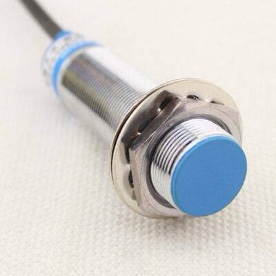 华全SJM18-10P11霍尔开关PNP四线双常开DC12V24V36V感应开关磁铁