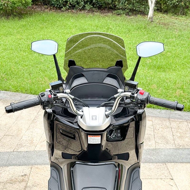 适用于NMAX155 UHR150 巡鹰125改TMAX前脸风挡套件 专用风挡玻璃