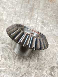 沈阳安阳CW61100 M3.5孔30厚度60 CW61125车床4020刀架伞齿轮Z28