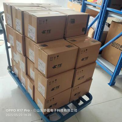 1658628-1 TE 汽车工业连接器接插件附件 原厂