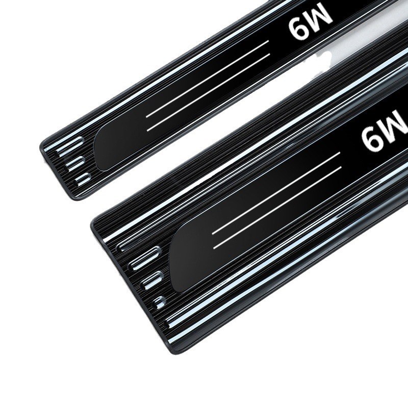 适用AITO问界M9不锈钢门槛条胶条包边迎宾踏板防护条内饰配件