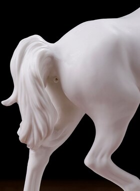 东方泥土《以梦为马》陶瓷骏马摆件办公室桌面书架装饰艺术工艺品