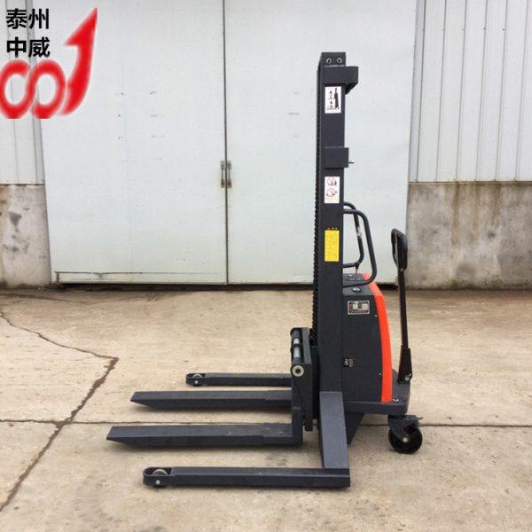 中威加宽半电动堆车 半电动叉车 电动托盘堆车 半电动装卸车,商业/办公家具,堆高车,淘宝优惠券,粉丝福利购,淘宝优惠卷