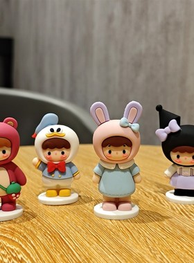 卡通桌面治愈情绪小摆件可爱解压少女G心人偶车载办公室迷你装饰