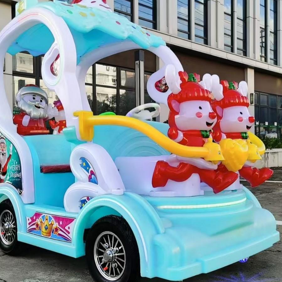 新款四轮广场发光游乐车双人亲子电瓶圣诞老人碰碰车公园摆摊设备