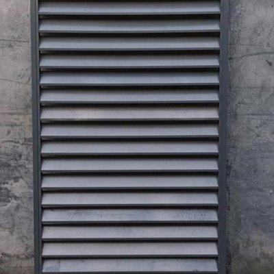 定制铝合金百叶窗防雨空调外机保护罩通风格栅网室外机防护栏厂家