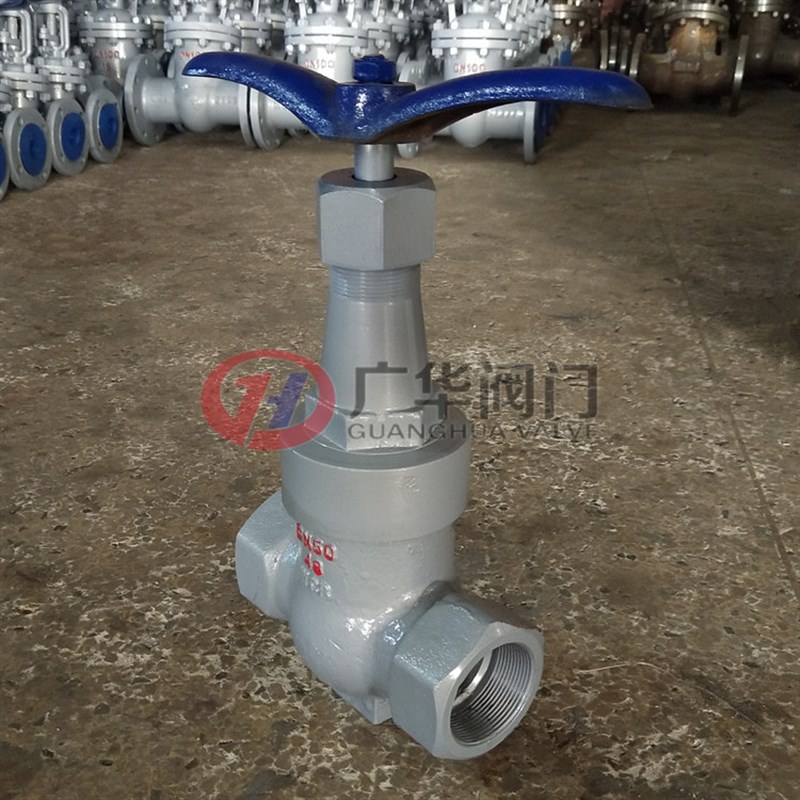 内螺纹羊角型闸阀Z11H-64C内丝高压直通手动闸阀高压管路锻钢阀门