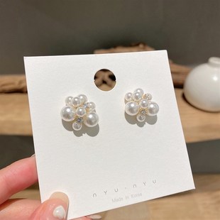 珍珠花朵镶钻耳钉S9B25银针淑女气质时尚 时尚 烟花珍珠耳 个性 韩版