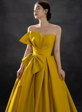 黄色抹胸生日成人礼晚礼服裙女轻奢小众端K庄气质感声乐艺考主持