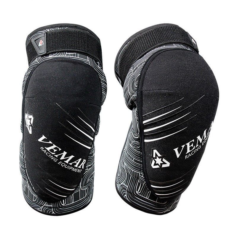 越野摩托车防摔护膝赛车骑v士装备速降护腿机车护膝骑行护具四季