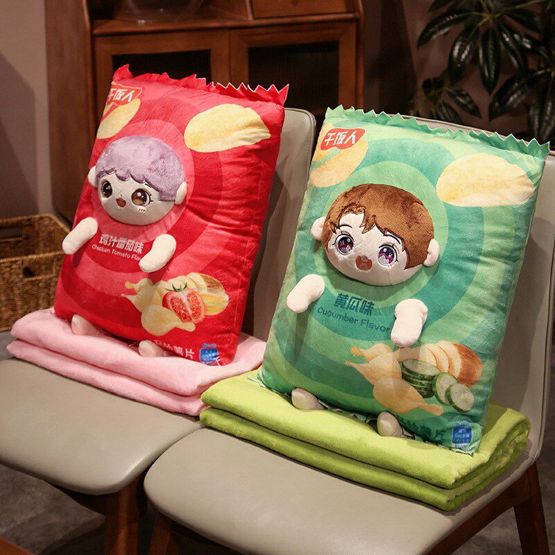 卡通午睡抱枕毯子二合一被子两用办公室女生睡觉枕头毛毯车用靠枕