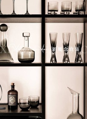 轻奢样板间酒柜组合摆件售楼处水吧创意酒具酒杯托盘搭配装饰品