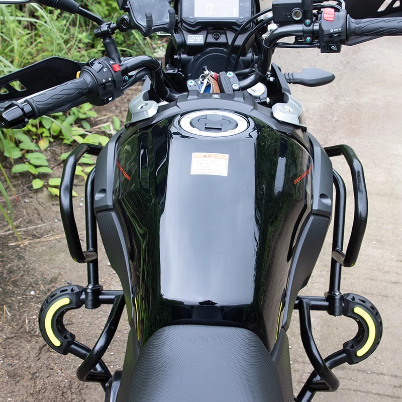 适用铃木DL250全包围保险杠前护杠防摔边箱护杠U灯罩保护杆改装件