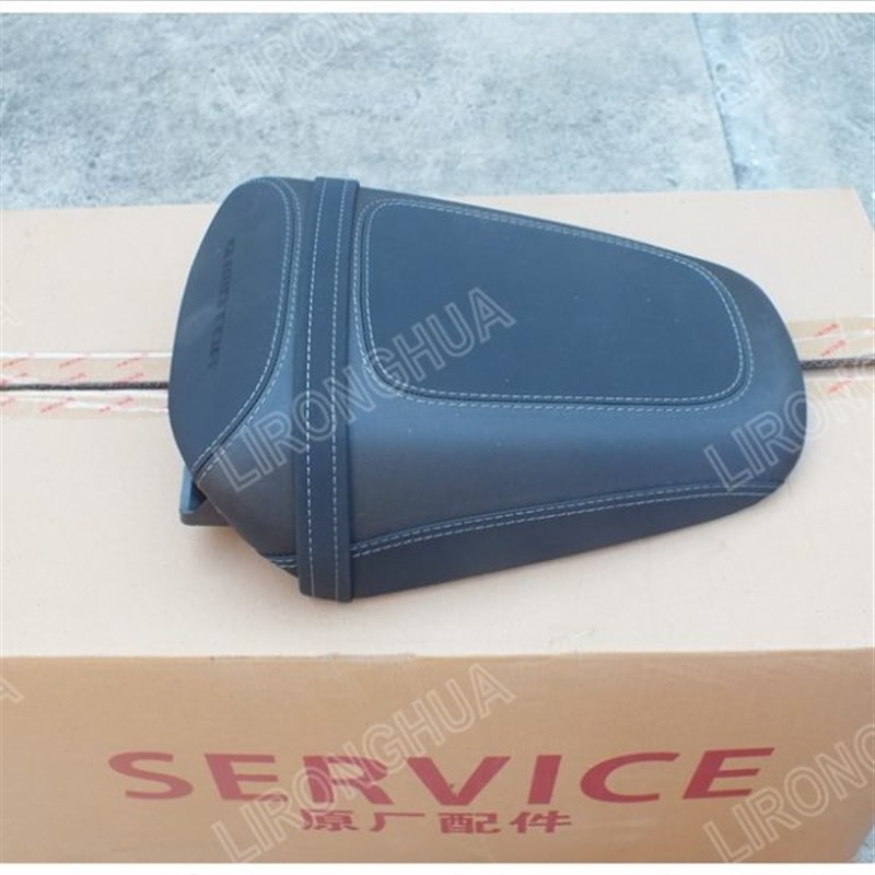 原厂 闪350  QJ350-12B 前后坐垫