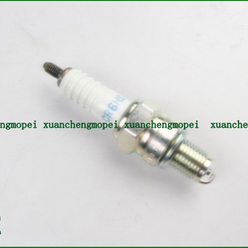 巡航者 凯威QJ250-L/-J/-H火花塞(CR6HSA/NGK/电喷)