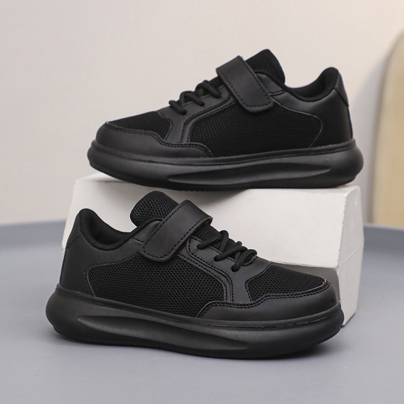 奥特莱斯折扣童鞋男童全黑色鞋子中大童透气网面板鞋男孩黑色皮鞋