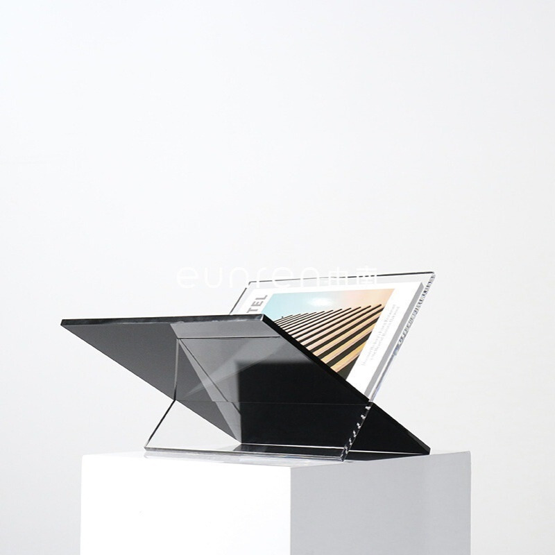 简约现代亚克力软装饰品家居书房桌面收纳书架样板房间杂志架摆件