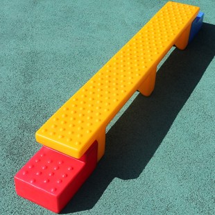 幼儿园平衡木触觉感统训练器材儿童教玩具塑料独木桥室内家用设备
