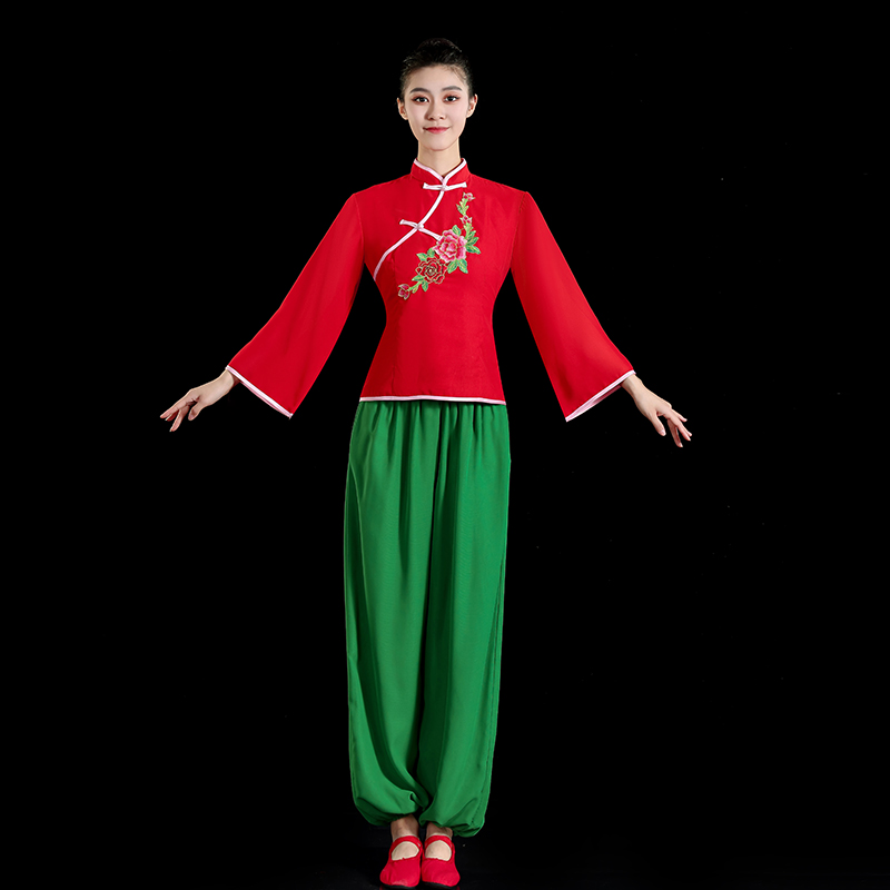 秧歌舞演出服装现代2023新款广场舞扇子打鼓夏季中老年女曲沟辣妈