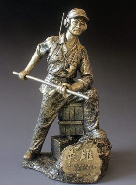 创意抗美援朝长津湖志愿军英雄人物雕像办公室桌面装饰小摆件包邮