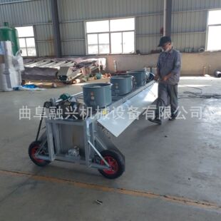 内蒙酒糟打茬机 酿酒打岔机 地帘子拌料机 自走式翻茬拌料机视频