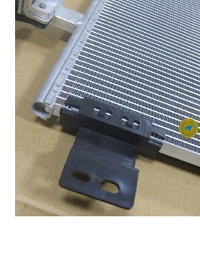 M2 CX-3 汽车空调压缩机冷凝器 DB3R-61-480 DB3R61480 MA3030163