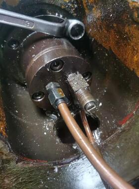 天津一机上海一机机床Y54 Y54A插齿机配件让刀油缸油泵总成直径65