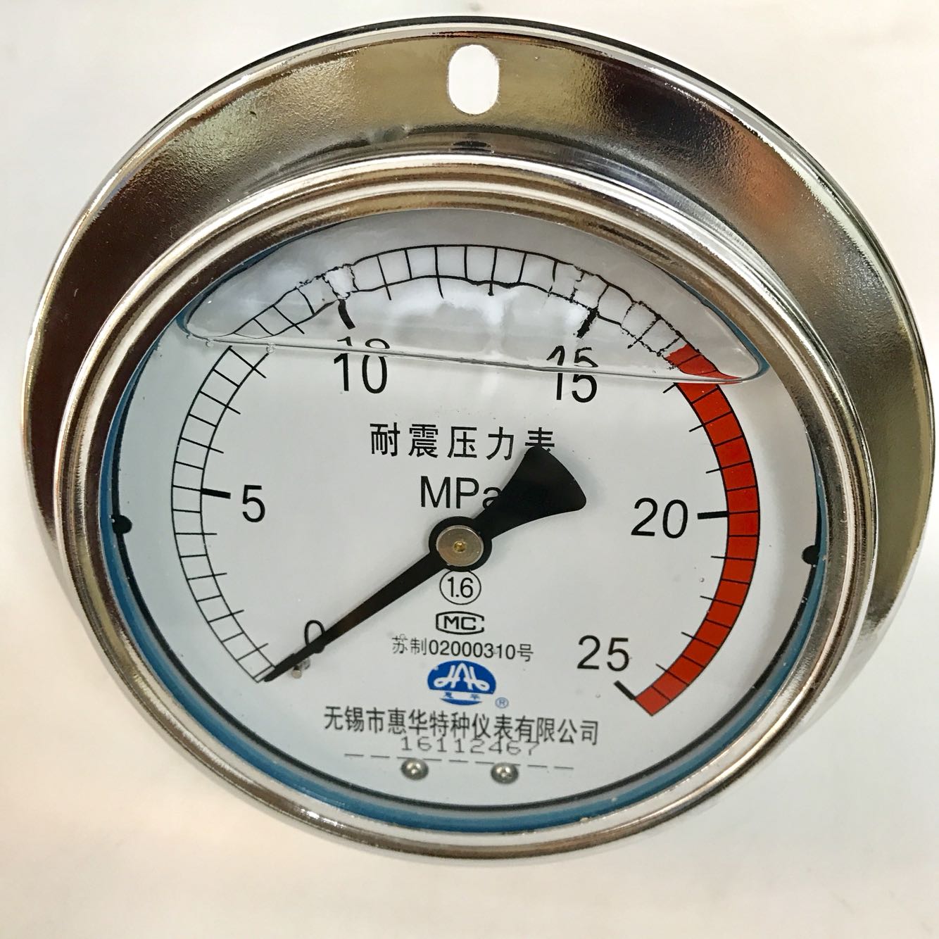 无锡市惠华特种仪表有限公司 25mpa耐震压力表 直径100mm m20x1.5