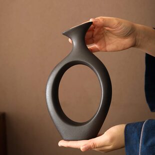 轻奢高档网红花瓶陶瓷摆件客厅插花鲜花瓶腊梅银柳专用花器高级感