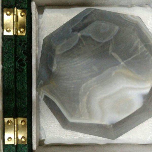 玛瑙研钵    直径50-200      辽宁凌源     实验耗材