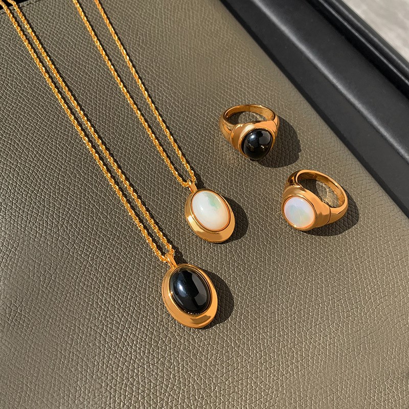 法式复古黑玛瑙天然白宝石v项链女轻奢小众高级感欧美叠戴锁骨颈