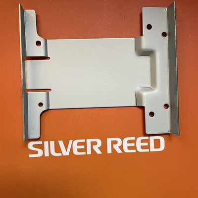 LK150编织机 针板链接板