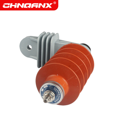 黔兴10KV脱挂型 HY5WS-17/50带安装支架带脱离器高压氧化锌避雷器