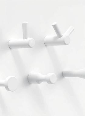 白色打孔壁挂不锈钢实心衣钩挂钩厨房浴室玄关小单个免打孔钥匙钩