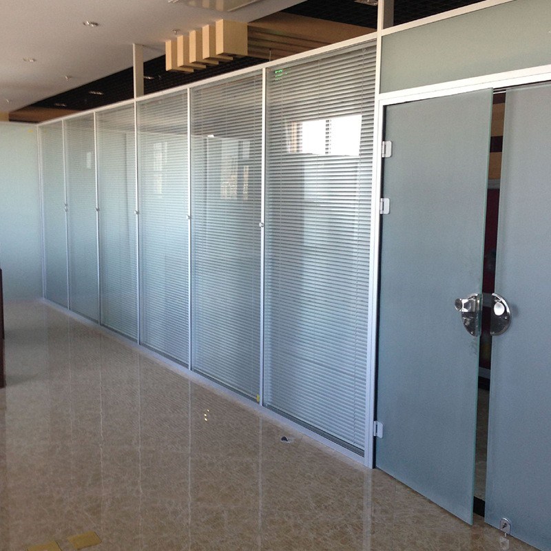 86钢化玻璃隔断 办公室玻璃隔断全铝屏风隔断 铝合金百叶隔断单玻