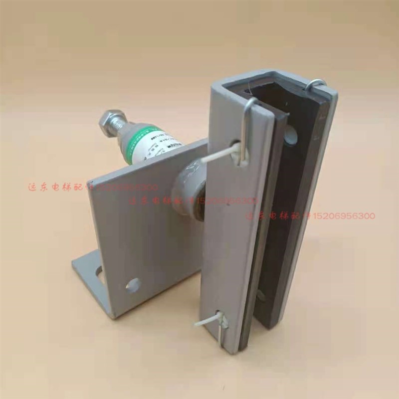 电梯SLG1滑动导靴 原装电梯SLG1副轨导靴 靴衬140MM