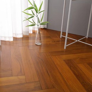 蓝琪佳尔缅甸柚木人字鱼骨拼锁扣地暖纯实木原木家用地板厂家直销