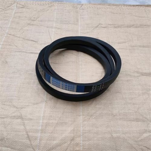 三角带日本阪东CW800兰标SC71久保田洋马井关沃得福田收割机皮带