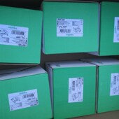 包邮 LUCA12FU标准型控制单元 底座模块现货库存保修一年江浙沪