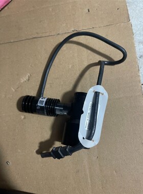 议价CCS点光源HLV2-22SW-3W-JD,感兴趣的联系!