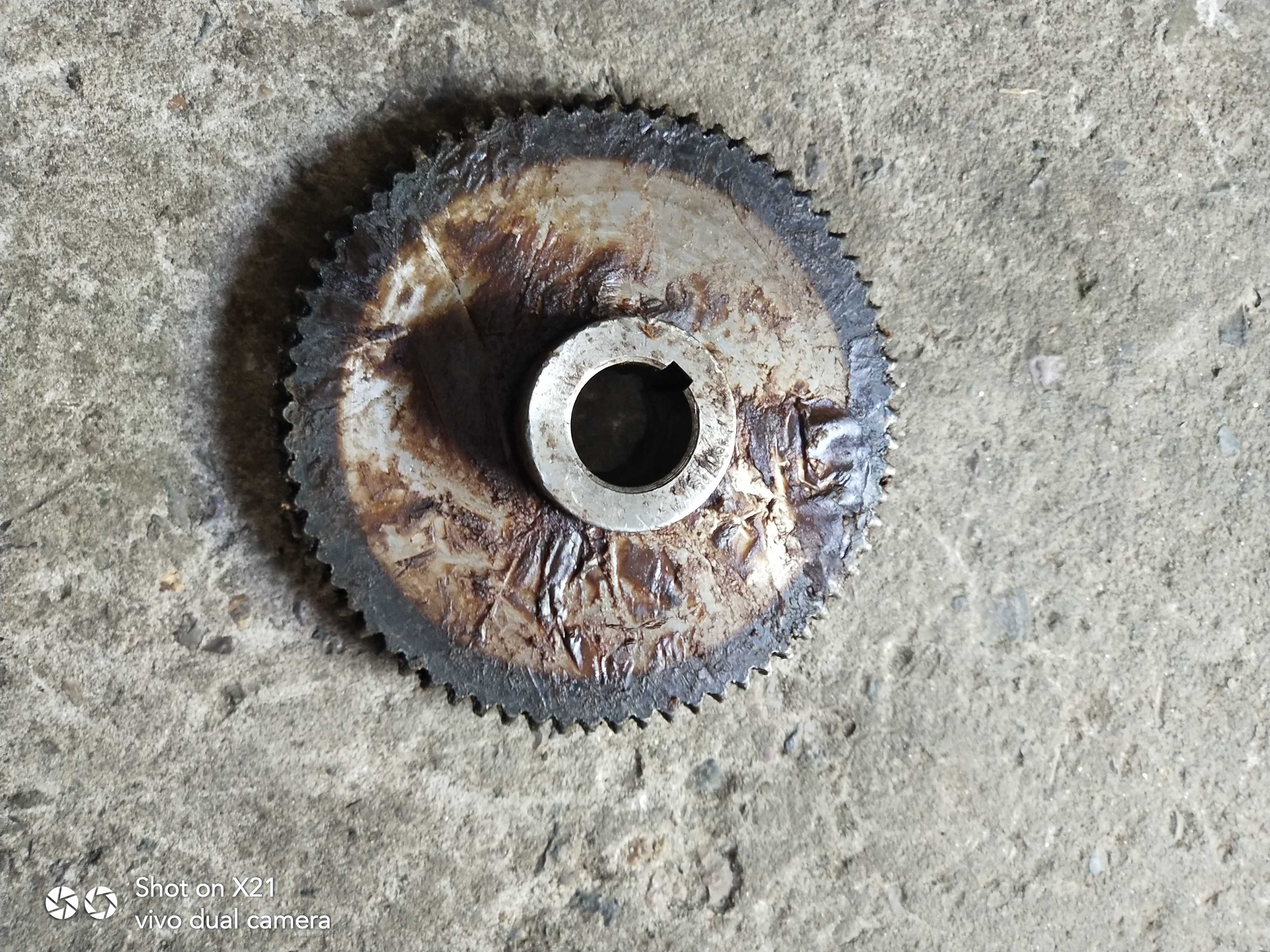 机床配件上海二机C6150/C6250车床6031齿轮Z69/M2内孔25*6 L40